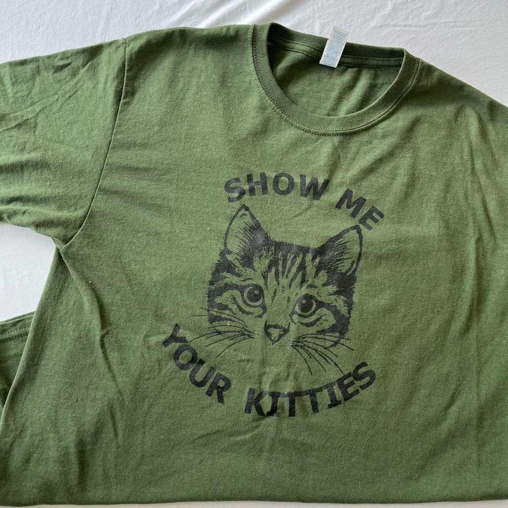 Green Cat Face T-Shirt